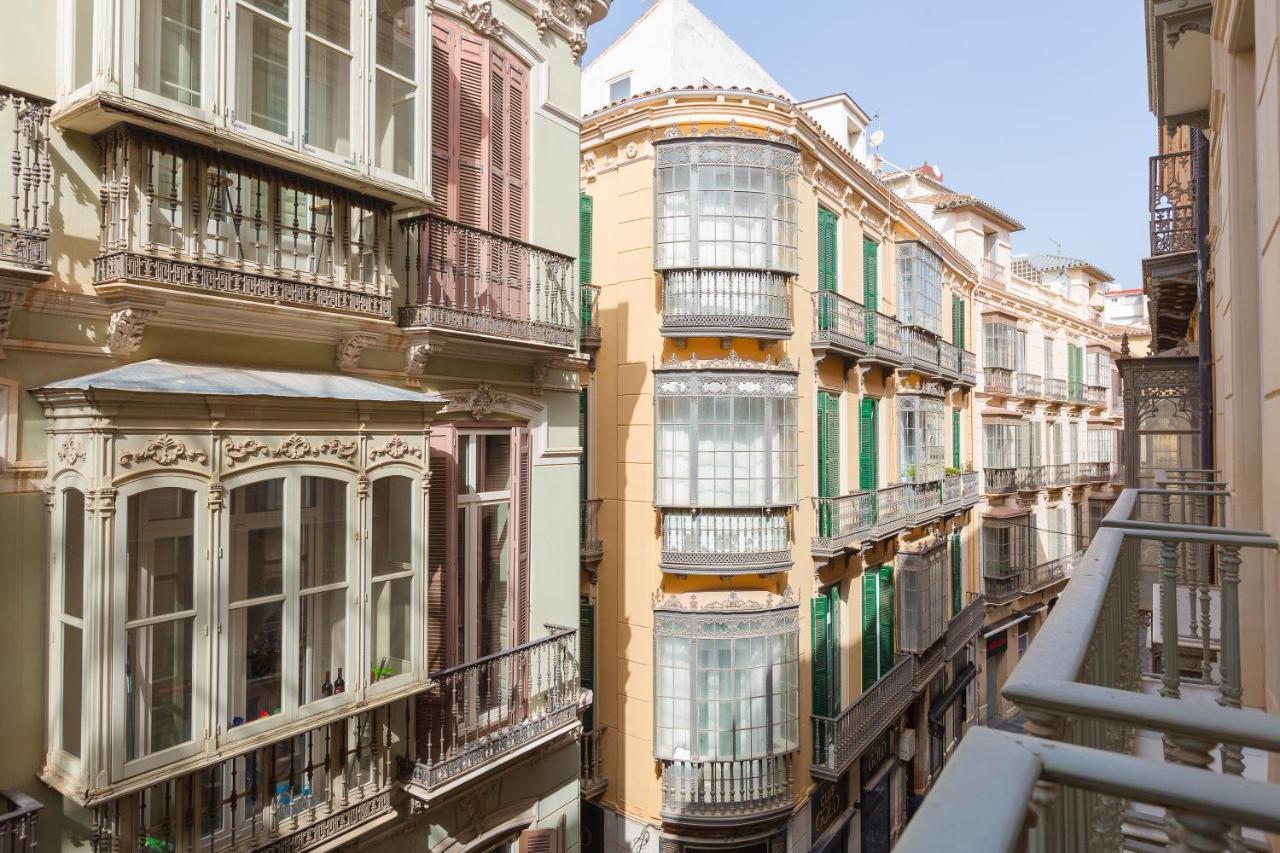 Appartement Balcones De Larios: Beautiful Balconies Next To Plaza De La Constitucion Málaga